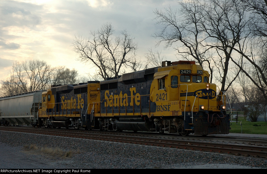BNSF 2421 and 2402, EMD GP30s lead an eastbound